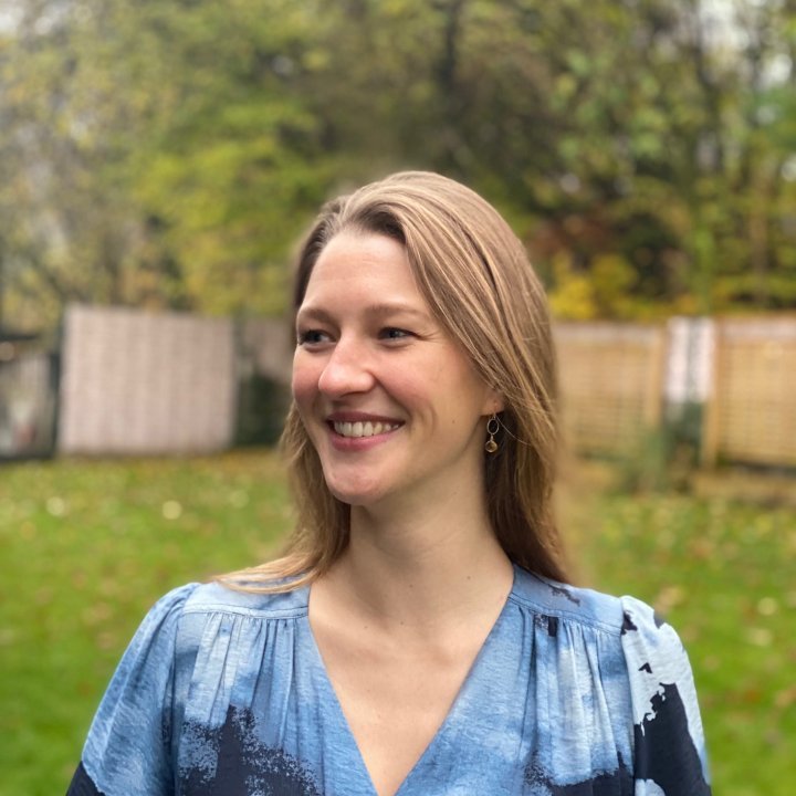 Dr. Katharina Rosteius